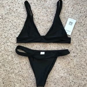 Zaful Women’s Black Swimsuit Size M
